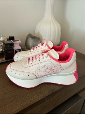 Alexander McQueen Sneakers Size 37 NEVER WORN